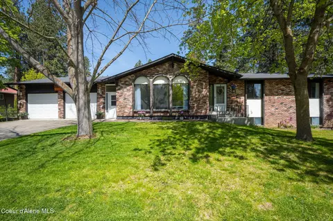 211 S Pinewood Dr, Post Falls, ID 83854