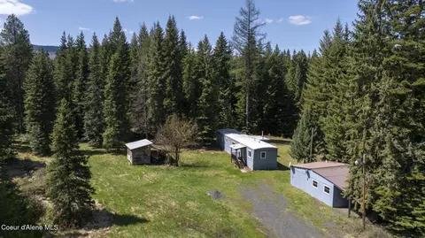 913 Santa Creek Rd, Saint Maries, ID 83861