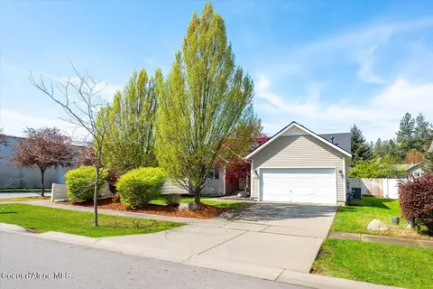 5815 N Troon St, Coeur D'alene, ID 83815