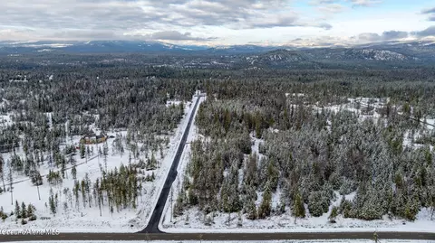 Nka E Howard Rd, Athol, ID 83801