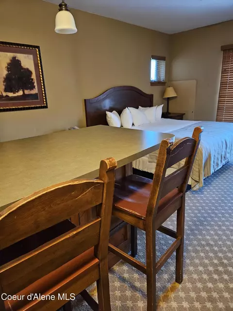 604 Bunker Ave #406, Kellogg, ID 83837 photo 4
