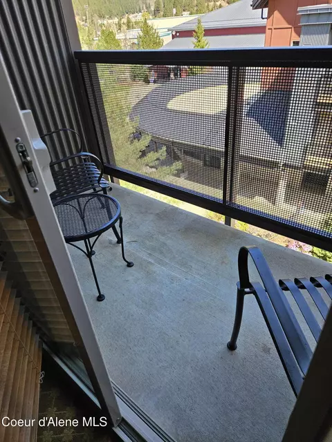 604 Bunker Ave #406, Kellogg, ID 83837 photo 6