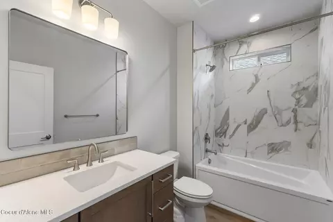 Bath - 3397 N Blaze Loop, Post Falls, ID 83854 photo 1 of 1