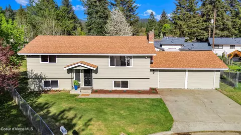 407 E Buttercup Ln, Coeur D'alene, ID 83815