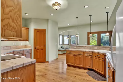 Kitchen - 604 E Kokanee Dr, Post Falls, ID 83854 photo 3 of 3