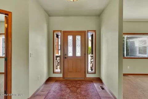 Entry Way - 604 E Kokanee Dr, Post Falls, ID 83854 photo 1 of 3