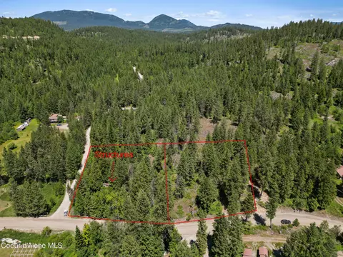 1331 Kelso Lake Rd, Athol, ID 83801