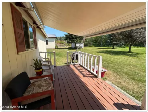 Exterior - 108 Sandy Ridge Rd, Naples, ID 83847 photo 2 of 12