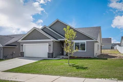 6724 W Daltrey Way, Rathdrum, ID 83858