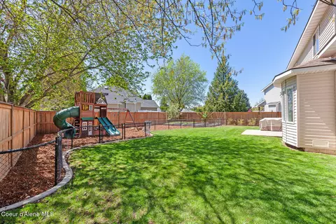 460 E Cloverleaf Dr, Hayden, ID 83835 photo 23