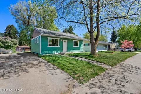 1922 N 7th St, Coeur D'alene, ID 83814
