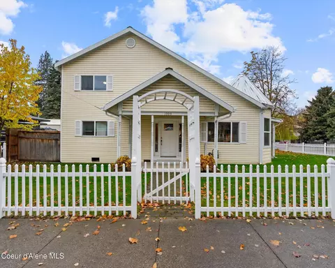 1009 N 11th St, Coeur D'alene, ID 83814