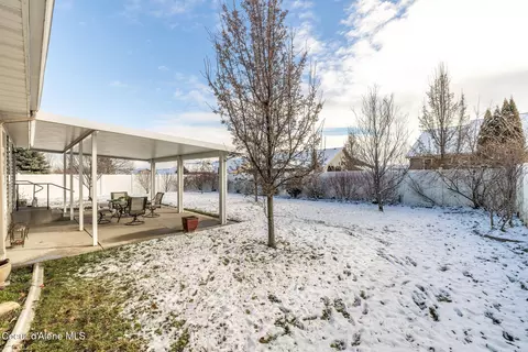 Exterior - 1275 E Stoneybrook Loop, Post Falls, ID 83854 photo 10 of 14