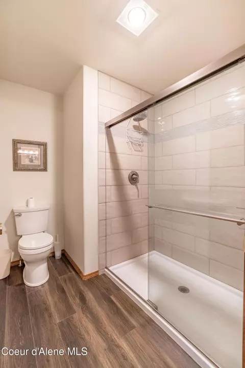 Bath - 1275 E Stoneybrook Loop, Post Falls, ID 83854 photo 2 of 3