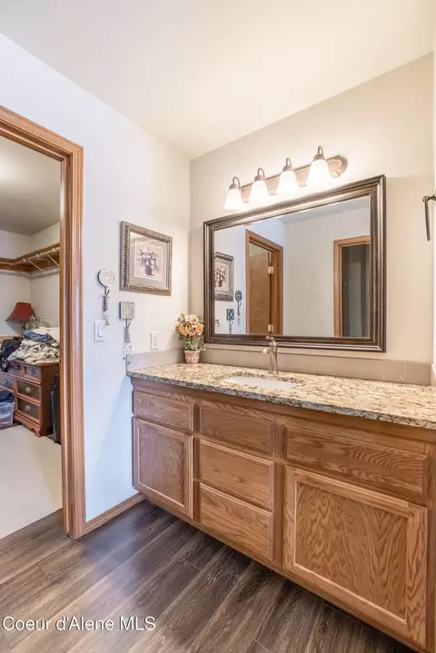 Bath - 1275 E Stoneybrook Loop, Post Falls, ID 83854 photo 1 of 3
