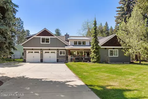 7775 N 15th St, Dalton Gardens, ID 83815