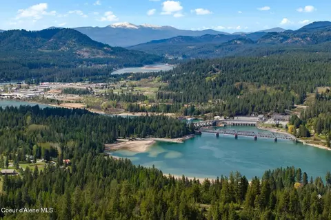 Nna Breckenridge Drive, Priest River, ID 83856