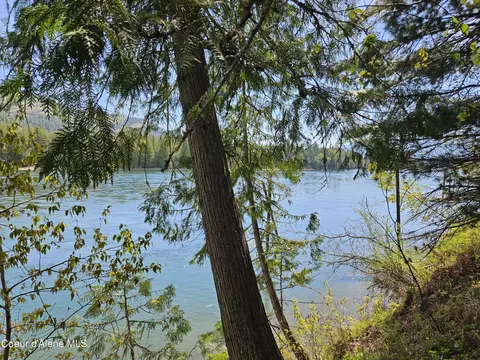 Nna N River Lake Dr, Clark Fork, ID 83811