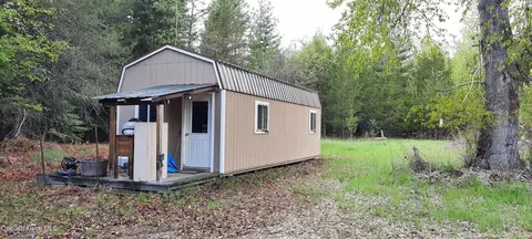 282 Muddy Run Rd, Naples, ID 83847 photo 14