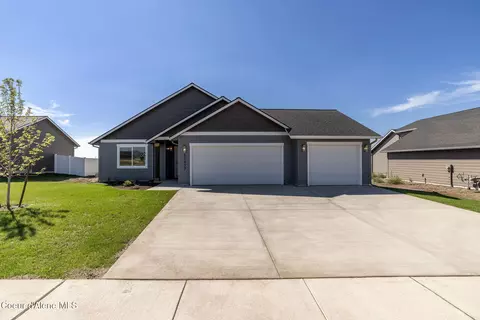 11877 N Entwistle Way, Rathdrum, ID 83858