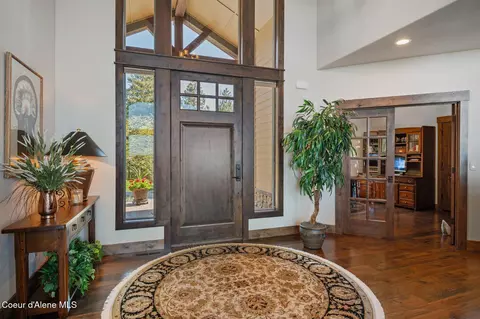 Entry Way - 2576 E Parker Ave, Harrison, ID 83833 photo 1 of 1