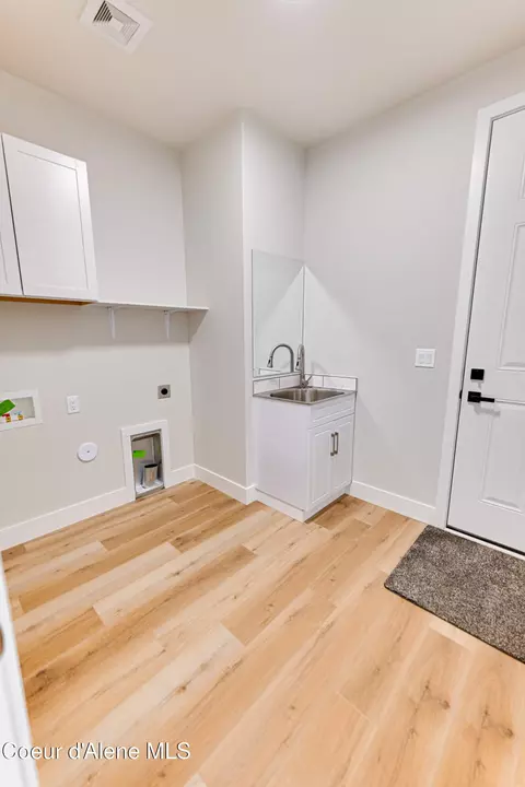 Other - 204 Silver Saddle Ct, Pinehurst, ID 83850 photo 5 of 7