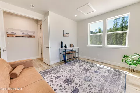 Other - 204 Silver Saddle Ct, Pinehurst, ID 83850 photo 4 of 7