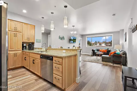 2151 N Main St # 220, Coeur D'alene, ID 83814