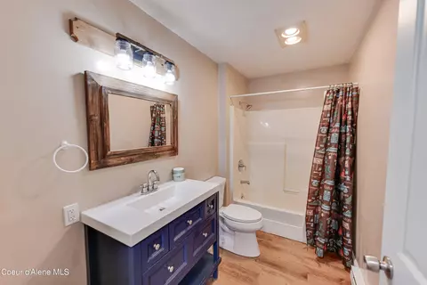 519 N Division Ave, Sandpoint, ID 83864 photo 8