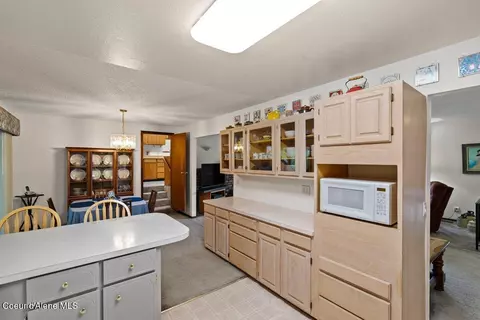 Kitchen - 4755 E Aspen Way, Post Falls, ID 83854 photo 3 of 9