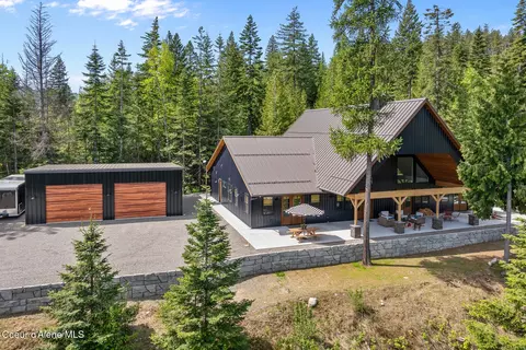 279 Sanctuary Hls, Sagle, ID 83860
