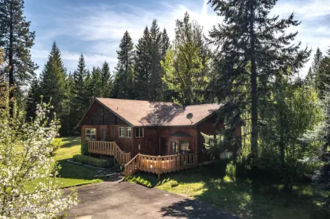 249 Gun Club Rd, Sagle, ID 83860