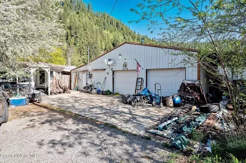 1075 Burke Rd, Wallace, ID 83873