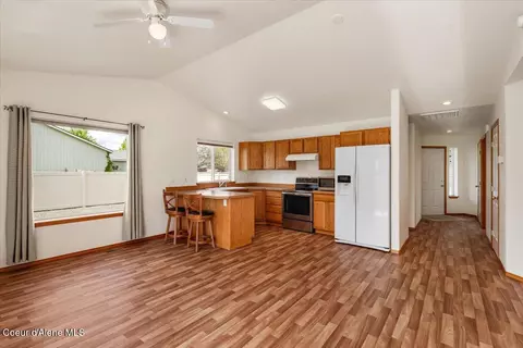 1045 N Townsend Loop, Post Falls, ID 83854 photo 9