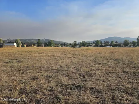 3377 E Jenalan Ave, Post Falls, ID 83854