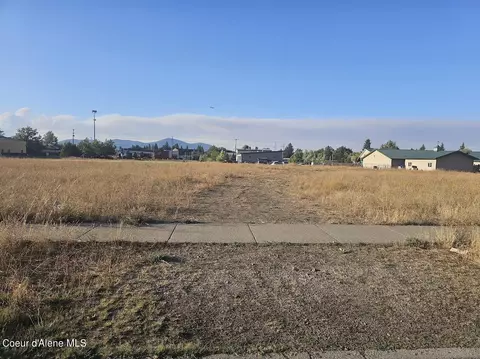 3377 E Jenalan Ave, Post Falls, ID 83854 photo 5