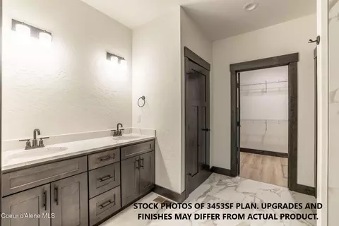 Entry Way - 7406 N Autry Ln, Athol, ID 83801 photo 1 of 1