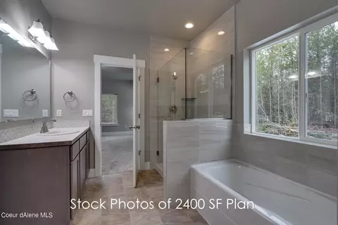Bath - 7772 N Autry Ln, Athol, ID 83801 photo 2 of 2