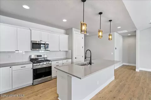 3405 N Cyprus Fox Loop, Post Falls, ID 83854 photo 9