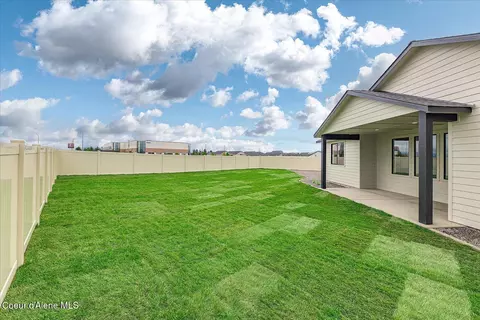 Exterior - 4189 May Ella Lp, Post Falls, ID 83854 photo 16 of 21