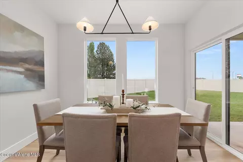 Dining - 4189 May Ella Lp, Post Falls, ID 83854 photo 2 of 2