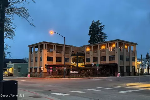 102 S 1st Ave #302, Sandpoint, ID 83864