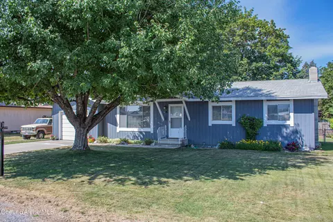 346 Gregory St, Priest River, ID 83856