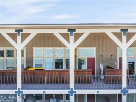 1602 Pine St #21, Sandpoint, ID 83864