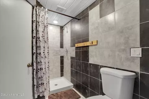 1755 N Cecil Rd, Post Falls, ID 83854 photo 39