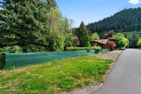 209 S Fourth St, Osburn, ID 83849 photo 4