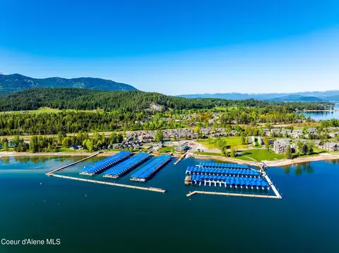 501 Hornby Pl, Dover, ID 83825