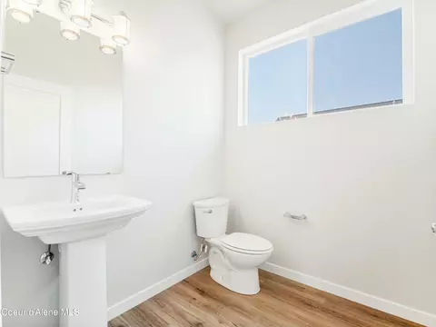 896 E Railroad Ave, Post Falls, ID 83854 photo 16