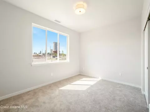 896 E Railroad Ave, Post Falls, ID 83854 photo 28