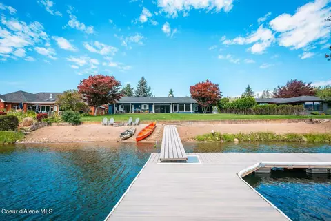 208 N Lakeview Dr, Coeur D'alene, ID 83814